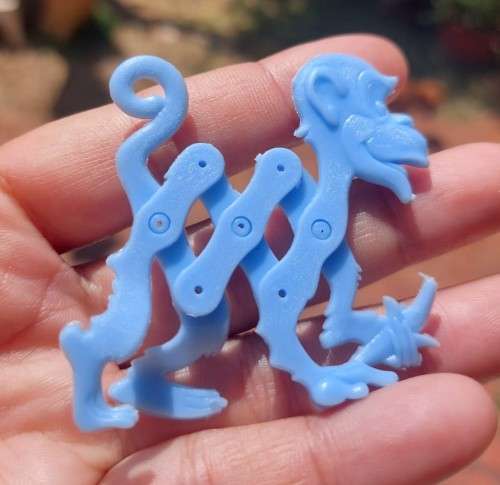 STRETCH ANIMALS RARE 1960S R&L CEREAL PLASTIC TOYS  6 PACKETS STILL SEALED AND UNOPENED JIG TOYS