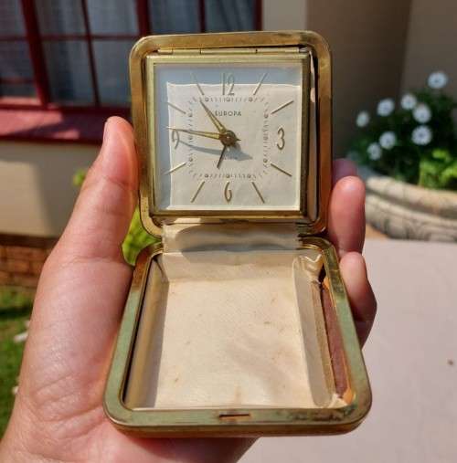 WORKING EUROPA GERMANY 1950S MECHANICAL WIND-UP ALARM CLOCK 2 JEWELS