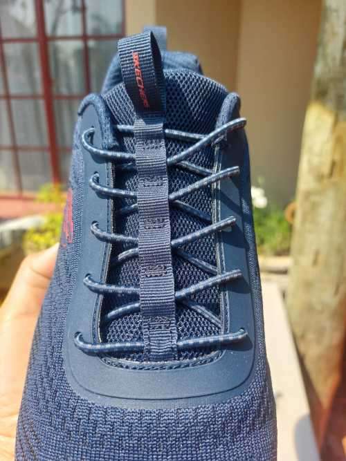 SKECHERS ULTRA LIGHT NAVY BLUE PULL-ON WALKING SNEAKERS MEN SIZE 11 WITH ELASTIC LACES