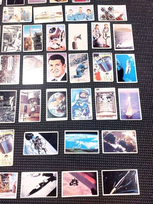 COLLECTABLE SET OF 62 DANISH DANDY GUM 1969 MOON LANDING CARDS