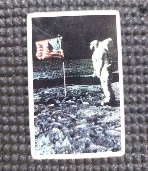COLLECTABLE SET OF 62 DANISH DANDY GUM 1969 MOON LANDING CARDS