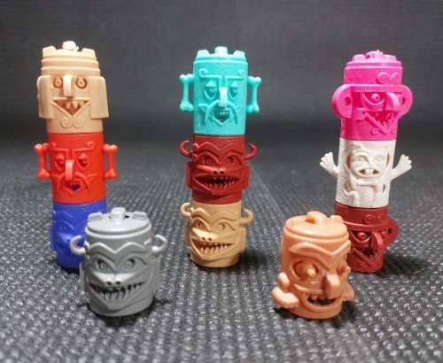 RARE 1970S INDIAN TOTEM POLE FIGURES (11) BY R&L SUGAR SMACKS CEREAL PLASTIC TOYS