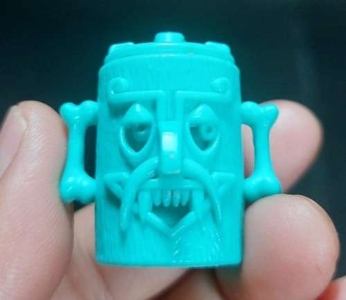 RARE 1970S INDIAN TOTEM POLE FIGURES (11) BY R&L SUGAR SMACKS CEREAL PLASTIC TOYS
