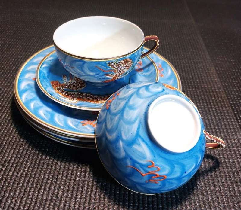 RARE POST WW2 ERA 11 PIECE JAPANESE DRAGONWARE MORIAGE HAND PAINTED PORCELAIN TEASET