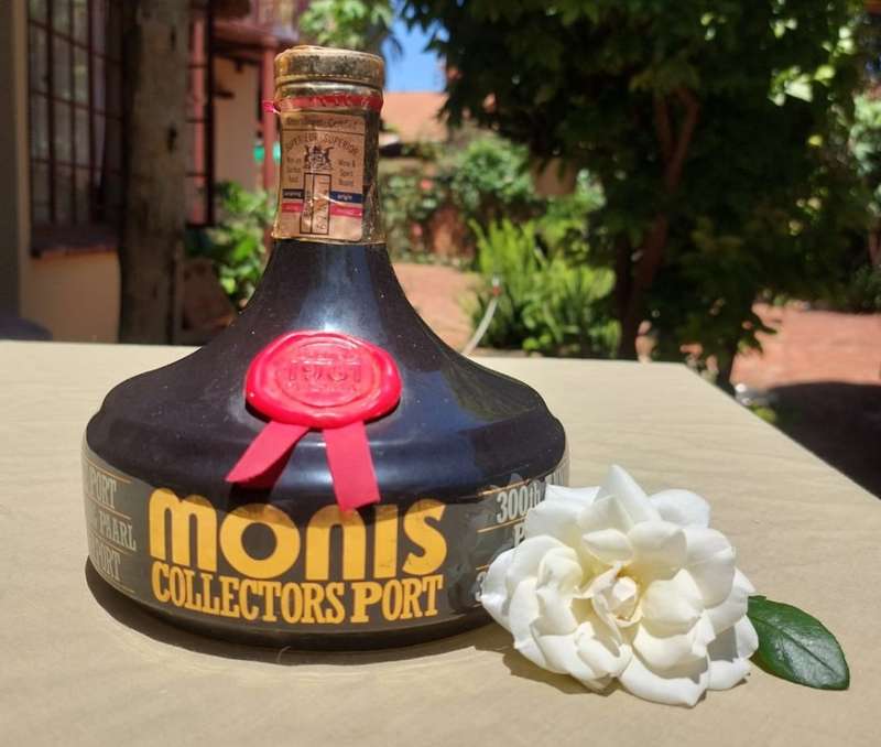 ONLY 8000 BOTTLES! MONIS 1961 COLLECTORS PORT PAARL 300 YEAR ANNIVERSARY LIMITED EDITION 2ND OF 5
