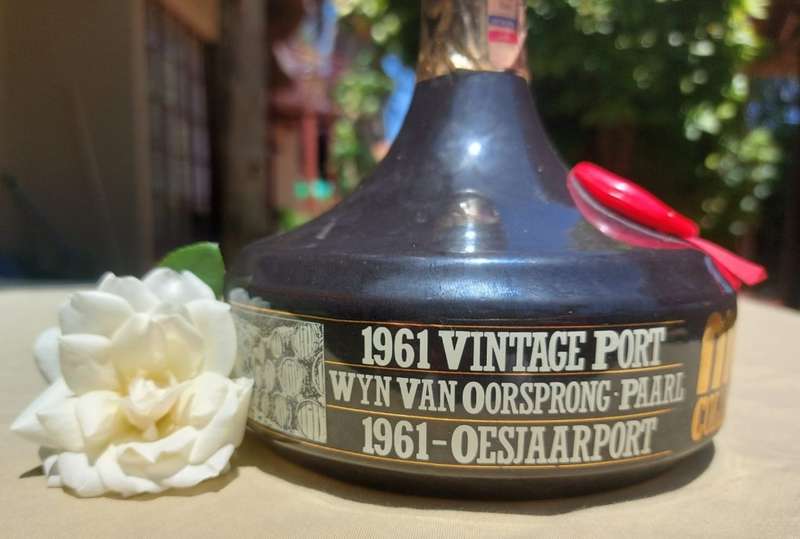 ONLY 8000 BOTTLES! MONIS 1961 COLLECTORS PORT PAARL 300 YEAR ANNIVERSARY LIMITED EDITION 2ND OF 5