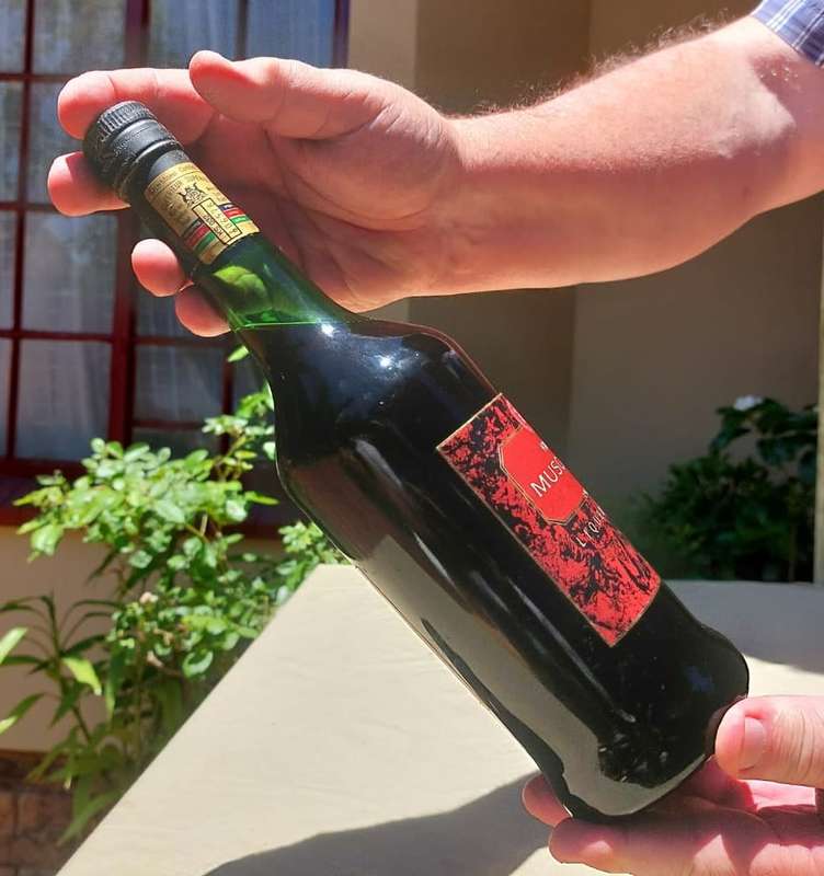 KWV 1968 BOBERG SUPERIOR MUSCADEL LIQUEUR WINE ALMOST IMPOSSIBLE TO GET!