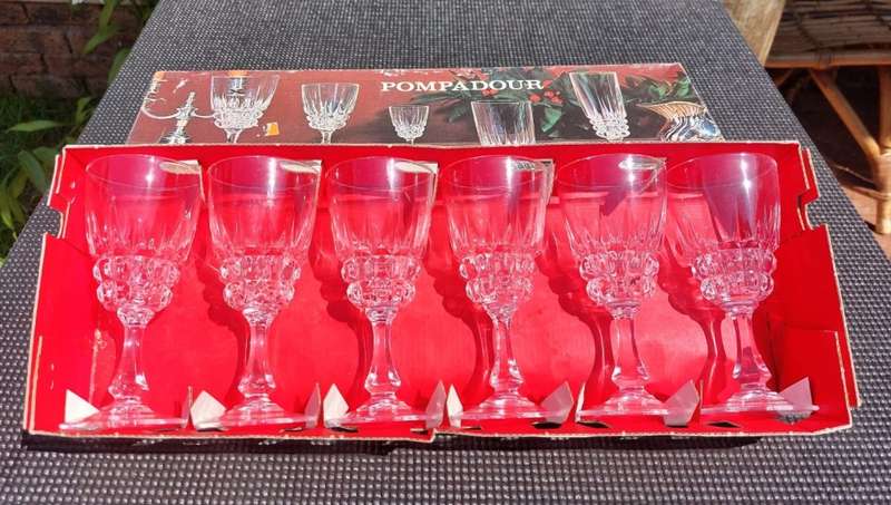 BOXED SET OF 6 CRISTAL DARQUES FRANCE POMPADOUR WINE LEAD CHRISTAL GLASSES