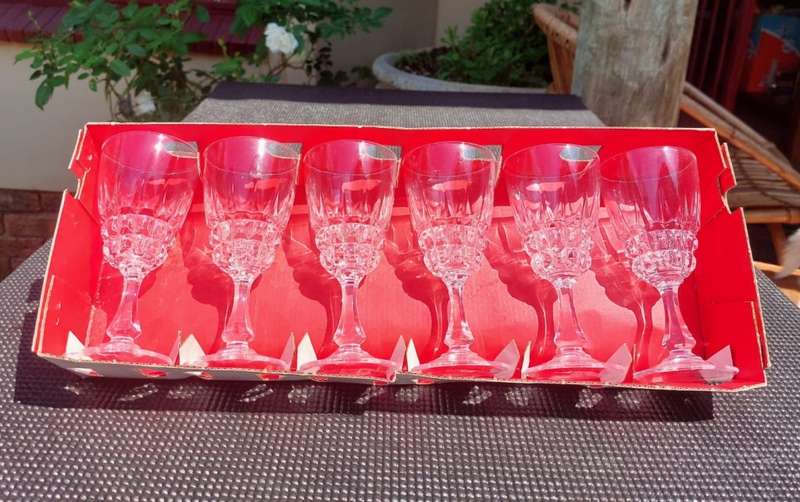 BOXED SET OF 6 CRISTAL DARQUES FRANCE POMPADOUR WINE LEAD CHRISTAL GLASSES
