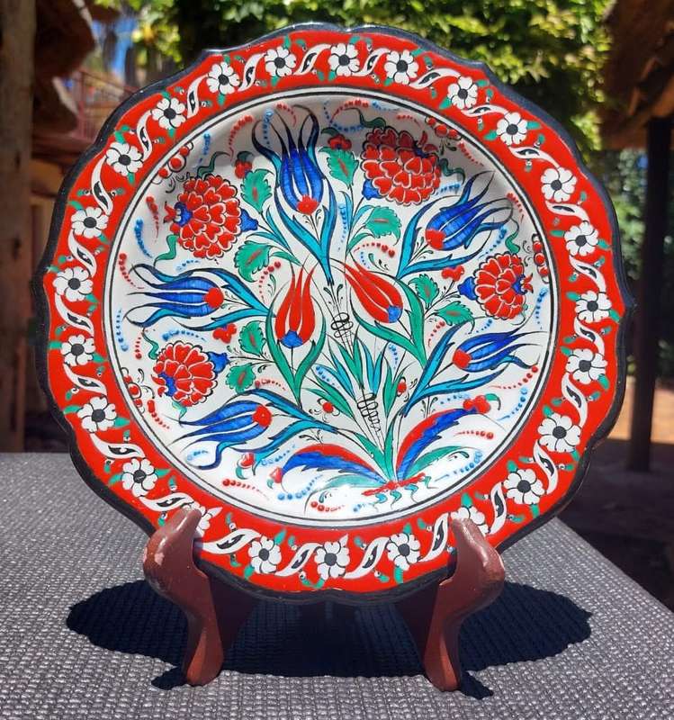 AWESOME TURKISH KOBBEALTI COLLECTION RAISED FLORAL PATTERN ENAMEL HAND PAINTED CERAMIC WALL PLATE