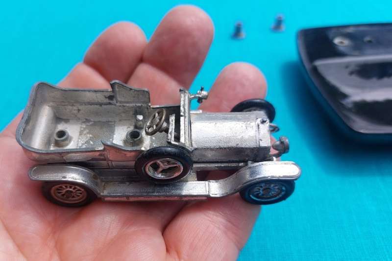 LESNEY 1907 ROLLS ROYCE SILVER GHOST VINTAGE CHROMEPLATED DIE CAST CAR 1970S PROMOTIONAL ASHTRAY