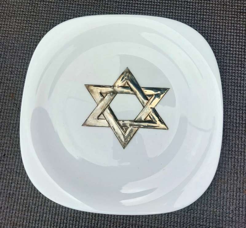 STAR OF DAVID (SHIELD OF DAVID) CERAMIC DISPLAY PLATE