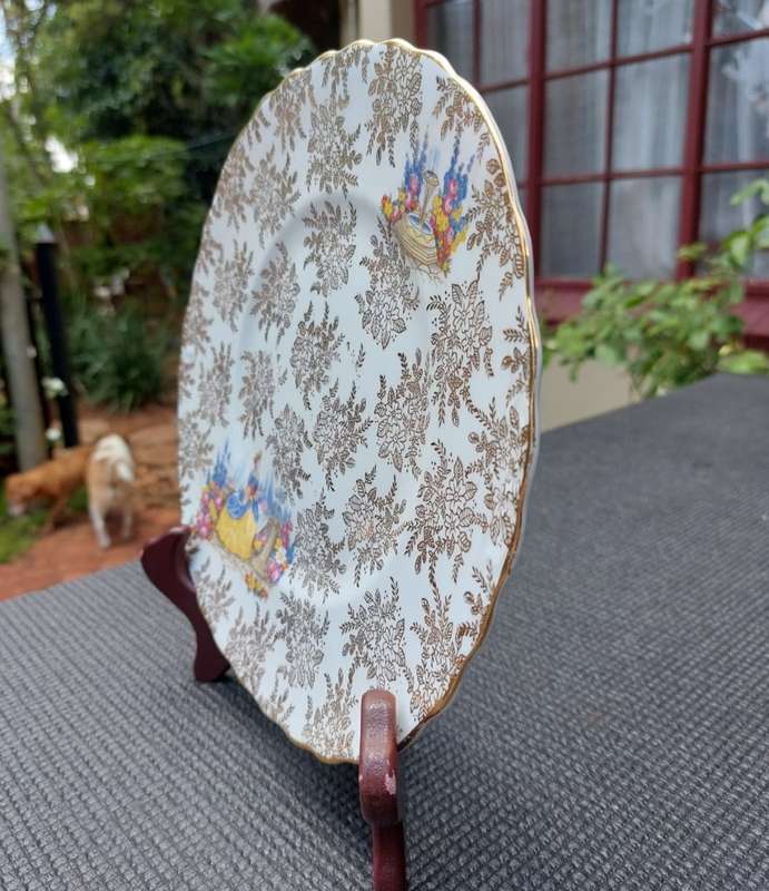 CIROLINE LADY PATTERN 1950S COLCLOUGH RIDGWAY DINNER PLATE