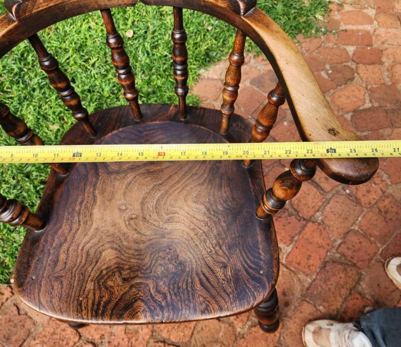 STRONG GRAINED ELM WOOD ANTIQUE BOW-BACK SMOKERS OR CAPTAINS CHAIR  CIRCA 1880S - NOTE COLLECTION