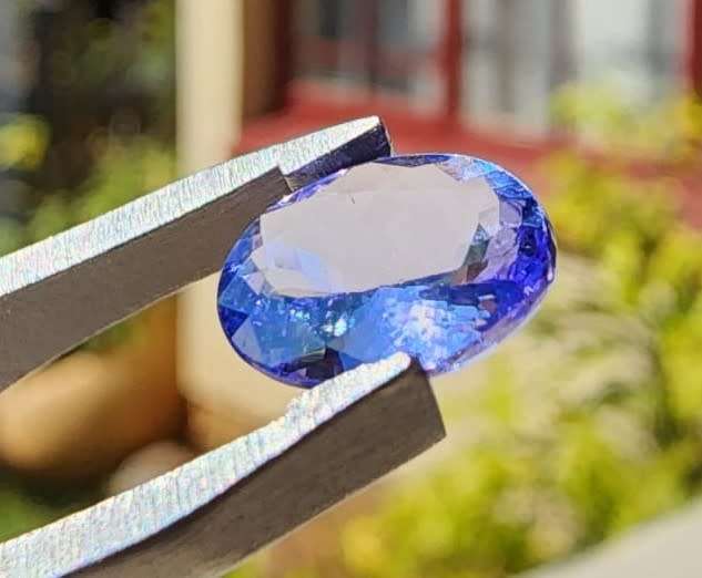 GISA CERTIFIED 1,50CT BLUISH VIOLET TANZANITE OVAL CUT GEMSTONE PLEASE READ FULL DESCRIPTION
