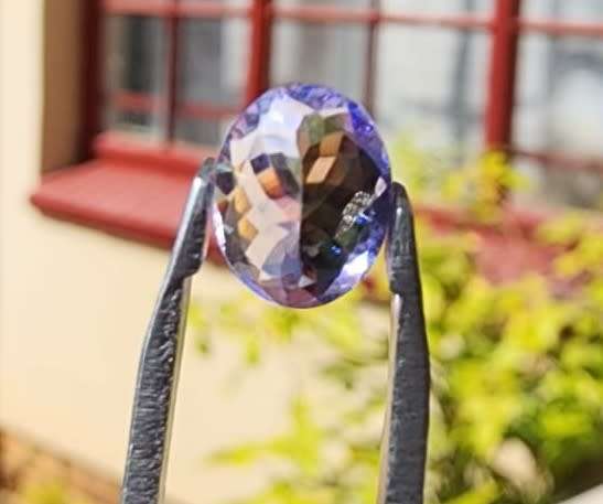 GISA CERTIFIED 1,50CT BLUISH VIOLET TANZANITE OVAL CUT GEMSTONE PLEASE READ FULL DESCRIPTION
