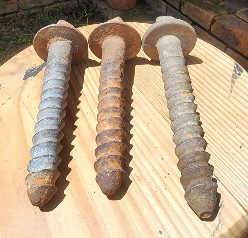 THREE VINTAGE 1950S SAR RAILWAY SLEEPER CAST IRON SCREW TRACK BOLTS
