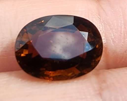 GISA CERTIFIED ORAGISH BROWN TOURMALINE (IMPERIAL TOURMALINE) 4,55CT GEMSTONE NATURAL AND UNTREATED