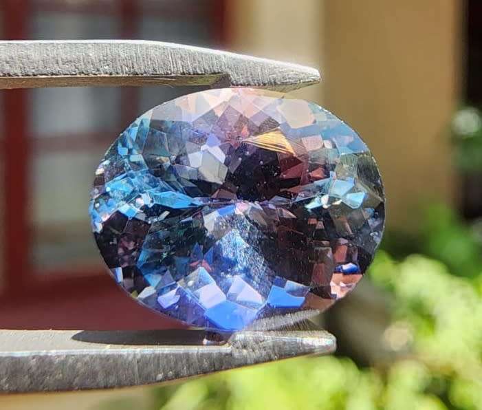 GLORIOUS GISA CERTIFIED 3.40CT INTENSE VIVID BLUISH VIOLET TANZANITE GEMSTONE  PLEASE DESCRIPTION