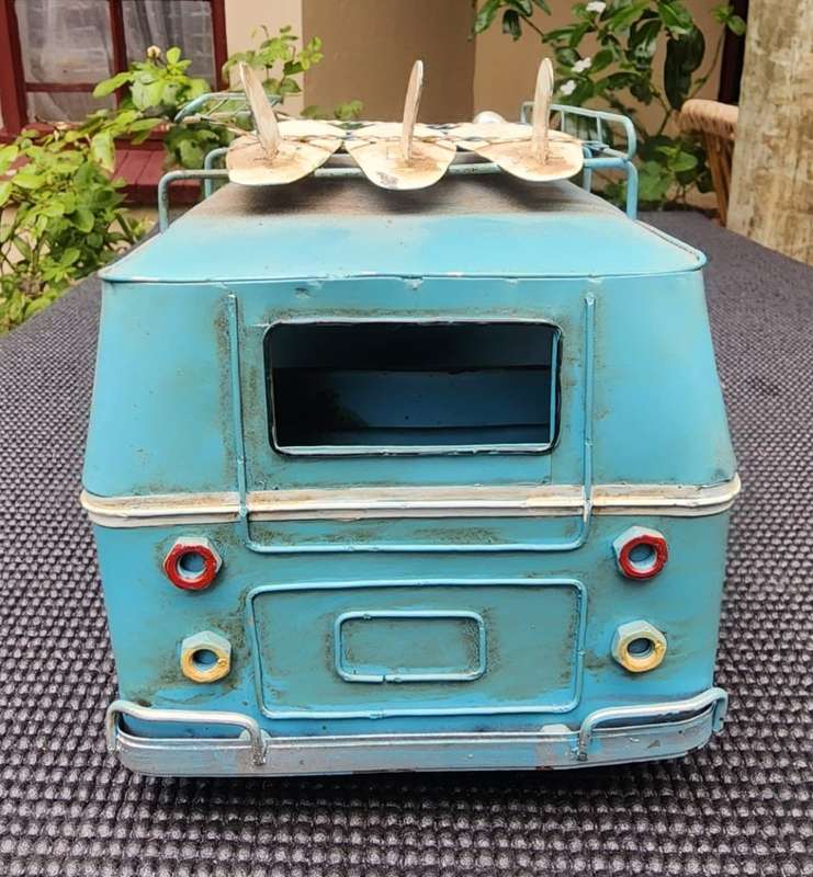 LARGE 30CM LONG VINTAGE VW STYLE SLIT WINDOW SAMBA BUS WITH SURFBOARDS TIN METAL CAMPER
