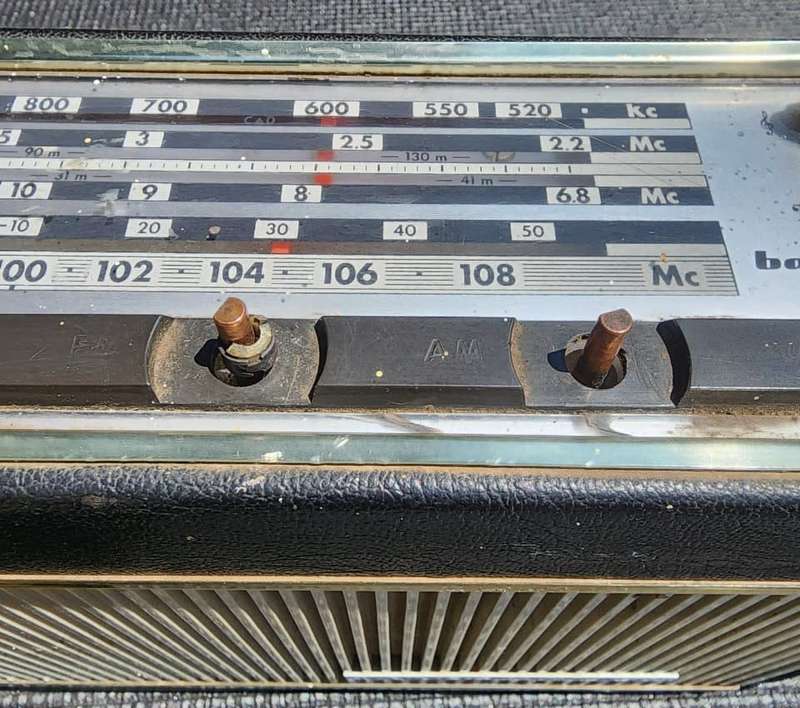 RARE VINTAGE 1960S TELEFUNKEN BAJAZZO TS PORTABLE RADIO MADE IN GERMANY WORKING VERY WELL!