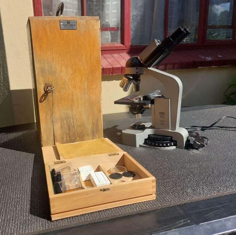 Vintage Beck Kassel CBS Germany UF1 Grey Binocular Microscope with 3 Objectives 10x, 40x and 100x