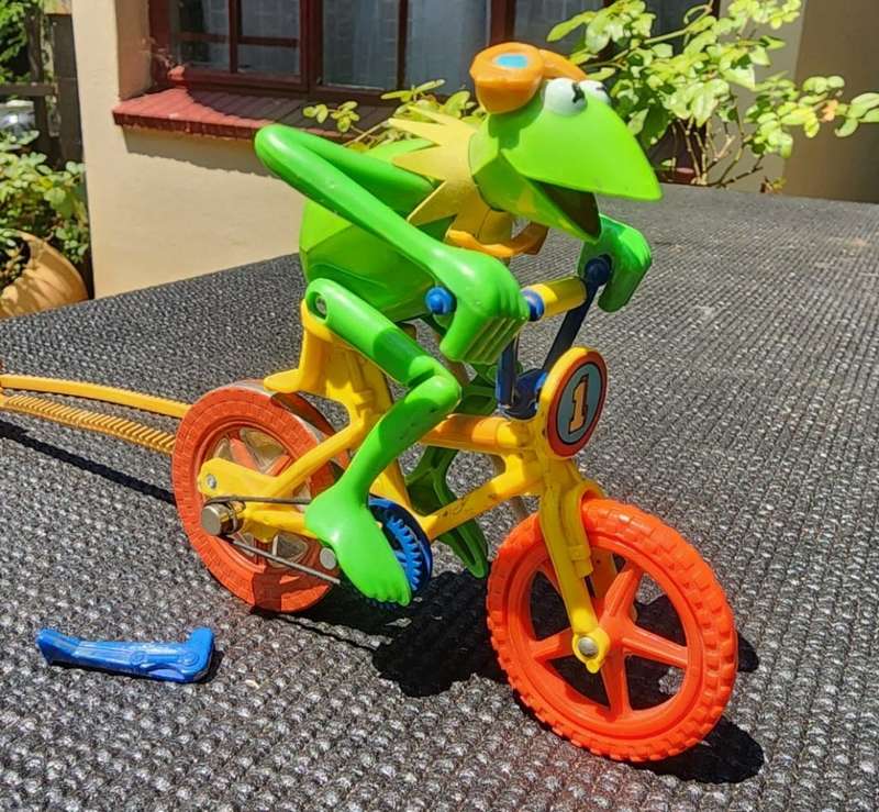 Cool Retro 1983 Kermit the Frog BMX Racer by Tomy Japan VERY RARE