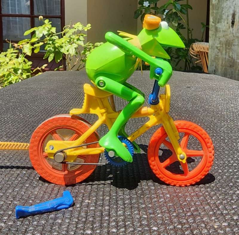 Cool Retro 1983 Kermit the Frog BMX Racer by Tomy Japan VERY RARE