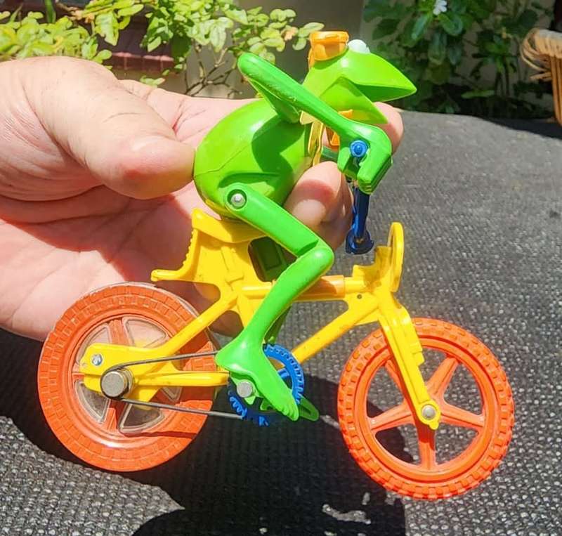Cool Retro 1983 Kermit the Frog BMX Racer by Tomy Japan VERY RARE