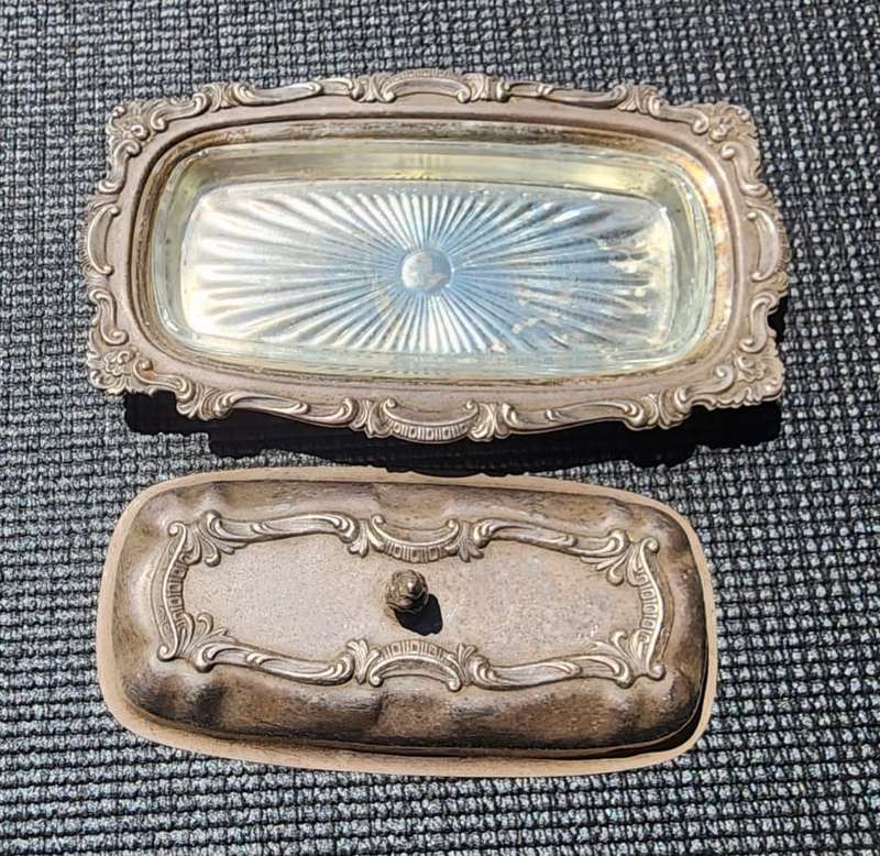 Vintage LOUIS PLATE SPB Silver Plated Butter Dish with Original Removable Glass Inner
