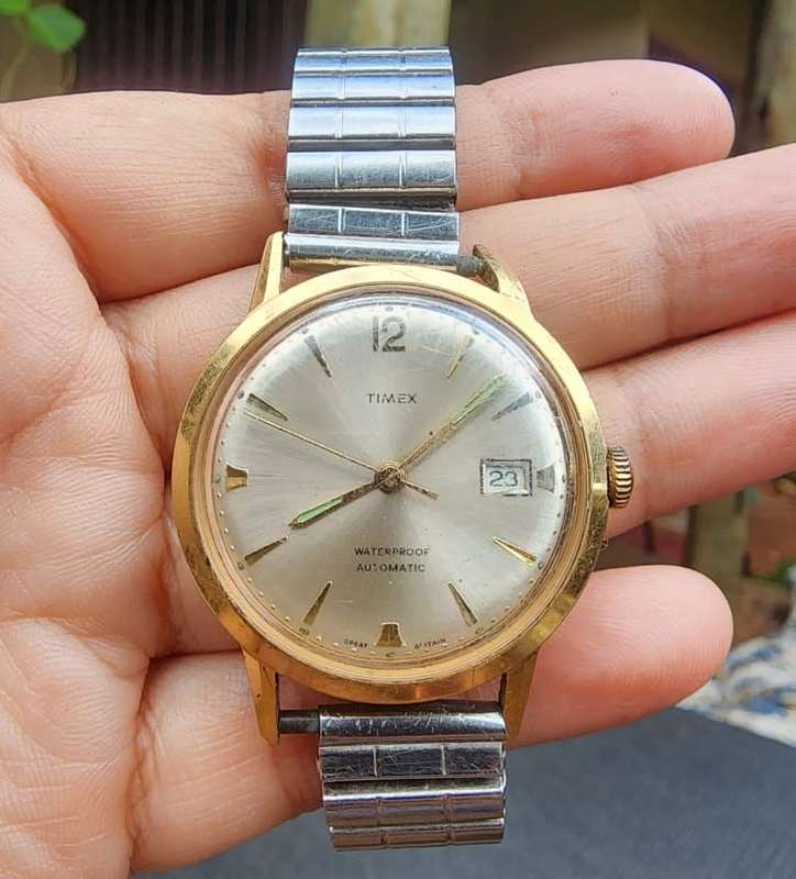 Timex Great Britain Vintage 1940s Automatic Mens Wristwatch Shockproof Waterproof