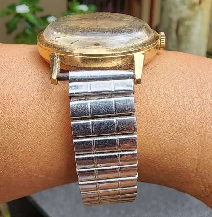 Timex Great Britain Vintage 1940s Automatic Mens Wristwatch Shockproof Waterproof