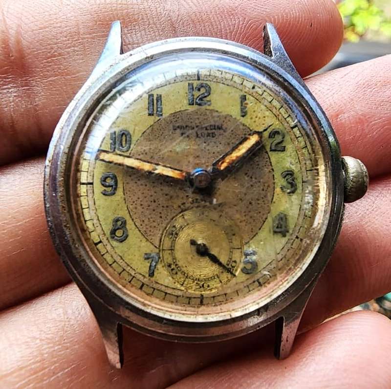 Still Working! Vintage 1940s Army Trade Pattern Military Watch Shockproof Waterproof Antimagnetic