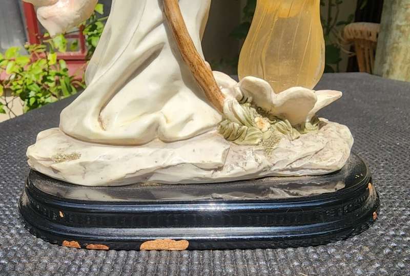 BEAUTIFUL LARGE 36CM HIGH ITALIAN DESIGNED ROSSELINI CREATIONS HAND FINISHED RESIN ART SCULPTURE