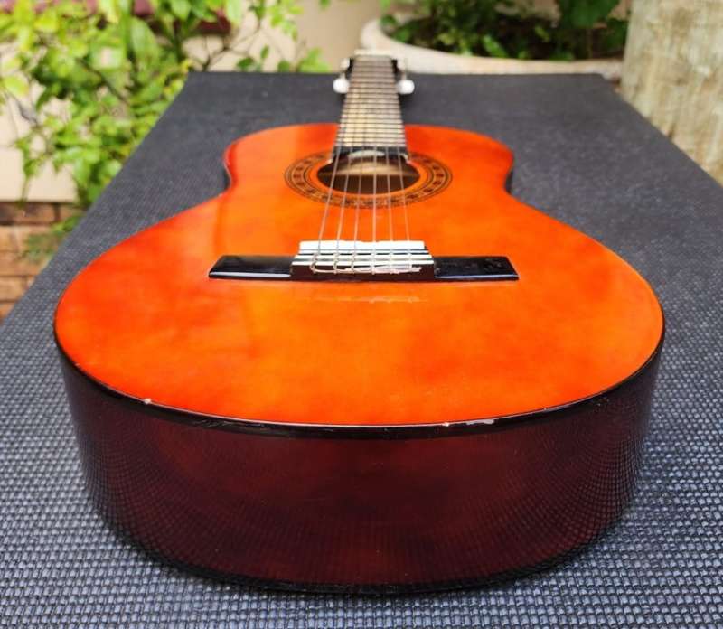 Excellent Condition Valencia Australia CG160 Nylon String Classical Half Size Guitar with Carry Bag