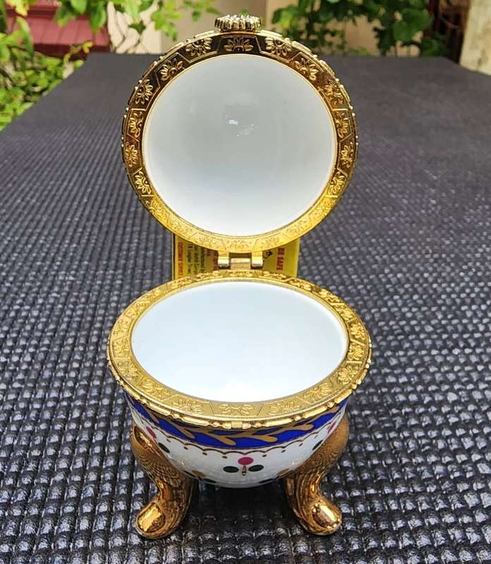 Exquisite Hand Painted Faberge Style Porcelain Egg Hinged and Clasped in Non Magnetic Gold Metal 2nd