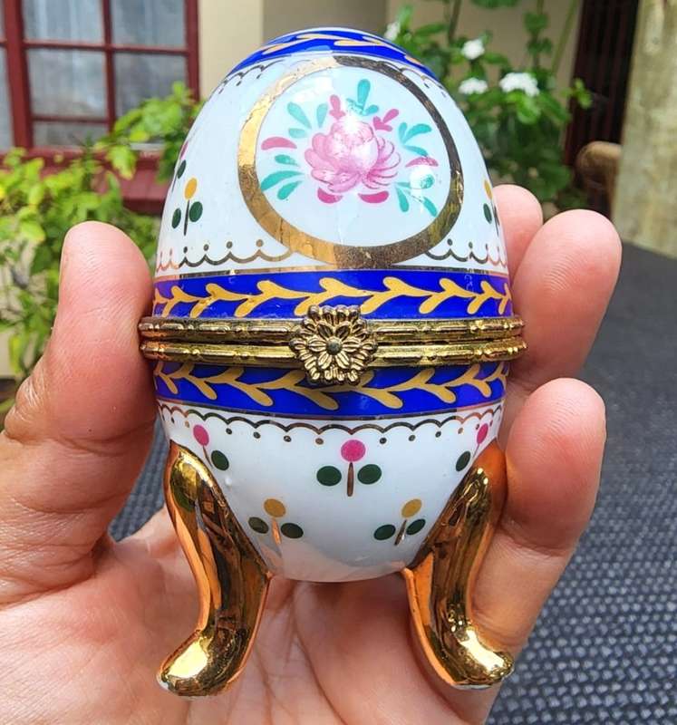 Exquisite Hand Painted Faberge Style Porcelain Egg Hinged and Clasped in Non Magnetic Gold Metal 2nd