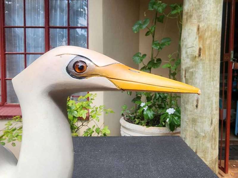 FEATHERS GALLERY KNYSNA LIMITED EDITION NO 377 OF 2000 EGRET FEMALE HAND CRAFTED IN 1990 GOOD CONDIT