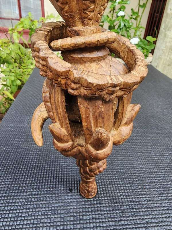 Unusual Elaborately Hand Carved Nyami Nyami Zambezi River Snake Head Handle Walking Stick