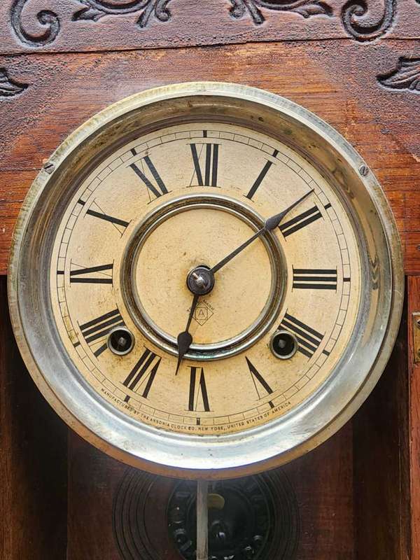 Antique 1901 Ansonia Kirkwood Oak Kitchen or Gingerbread Clock Working with Key