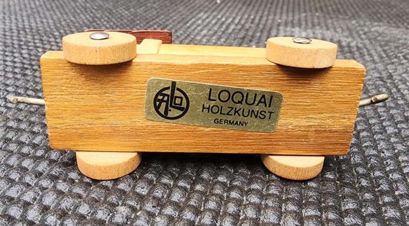 VINTAGE 1970S LOQUAI HOLZKUNST GERMANY 5 PIECE WOODEN FREIGHT TRAIN SET