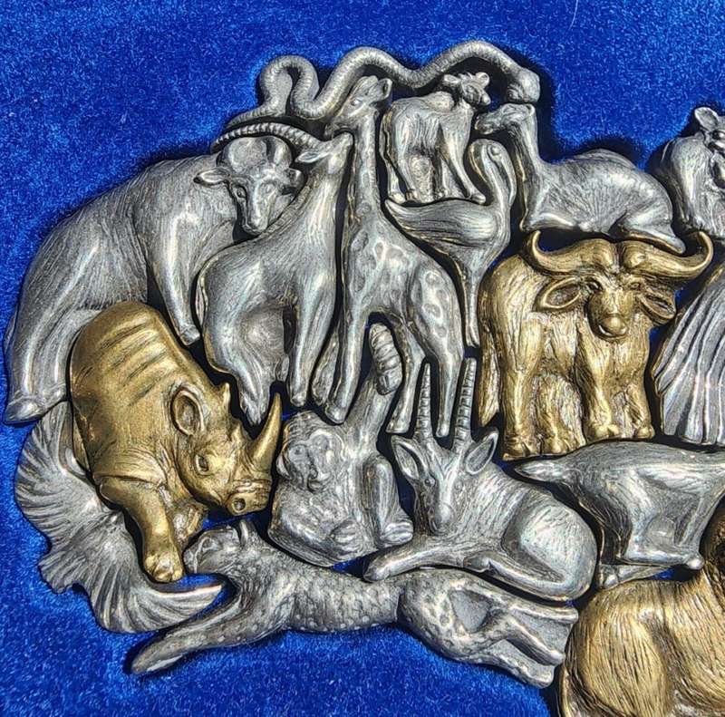 Wonderful African Animal Map Puzzle Pendent 1994 Boxed Set - 36 Pewter Pieces - Big 5 Brass Plated