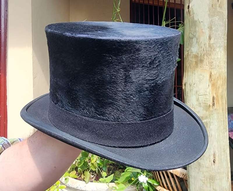 By Kings Royal Warrant 1930s Made Gentlemans Black Silk Top Hat by Woodrow & Sons of London