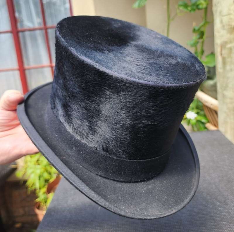 By Kings Royal Warrant 1930s Made Gentlemans Black Silk Top Hat by Woodrow & Sons of London