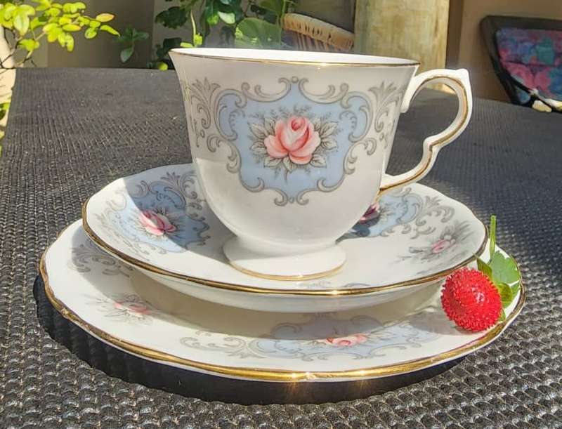 Queen Anne Ridgway England 1960s Pink Roses on Blue Shield Pattern 8350 Trio 3rd of 4
