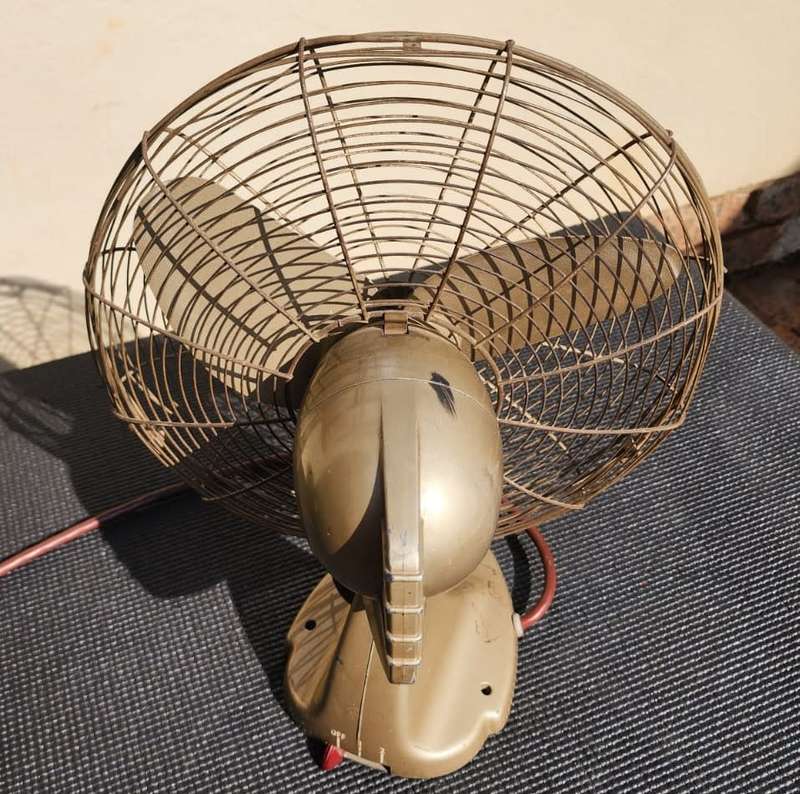Rare 3 Blade 1930s General Electric Company England (GEC) BS 380 Desk or Wall Fan