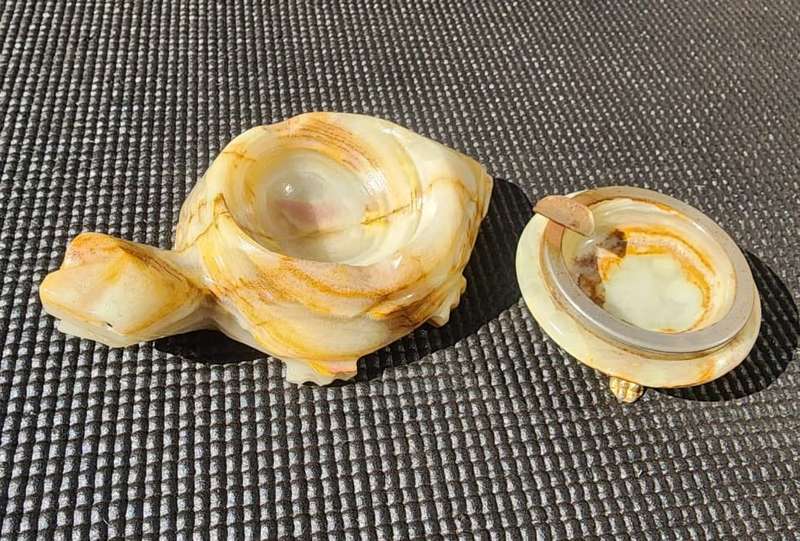 Two Onyx Stone Ashtrays the one shaped like a Turtle