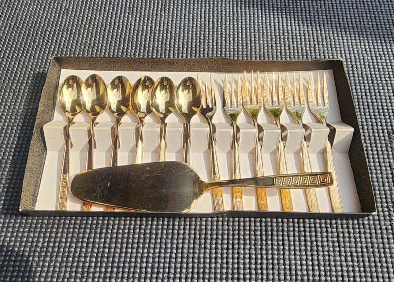 Vintage NTC 23 Carat Gold Plated Set: 6 Teaspoons, 6 Desert Forks, 1 Cake Lifter