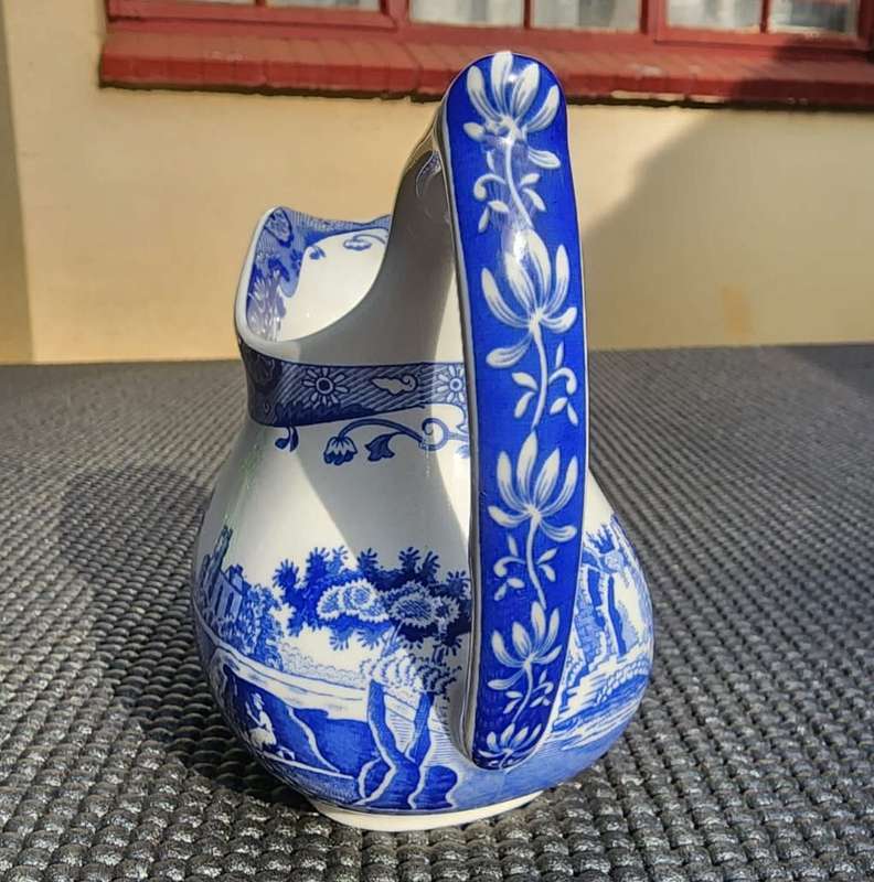 SPODE ENGLAND ITALIAN PATTERN MILK PITCHER DATE MARKED 2001