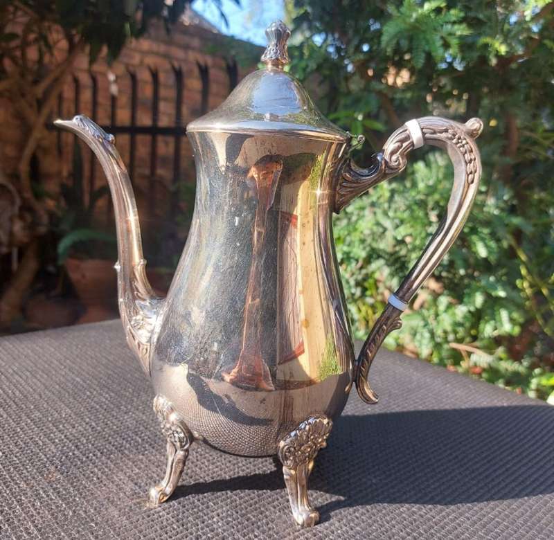 VINTAGE (1970S) EM-ESS SOUTH AFRICA SILVERPLATED TEASET: COFFEE POT, TEAPOT, SUGAR POT, MILK CREAMER